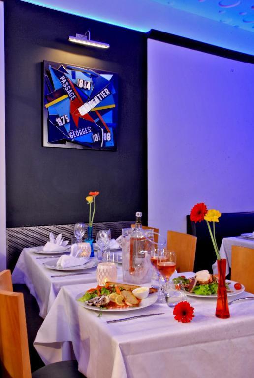 Hotel Le Coin Des Halles Кахор Екстериор снимка